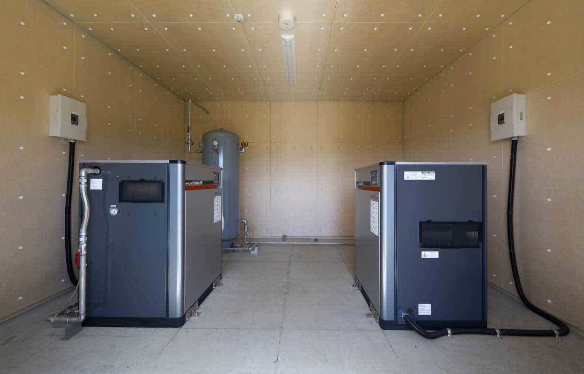 エアーコンプレッサー