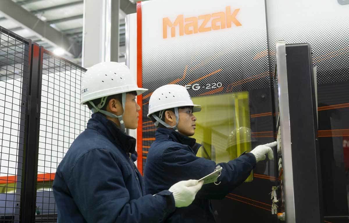 ヤマザキマザック